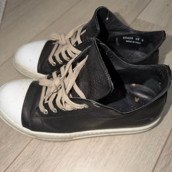Sz42 (9) Rick Owens Black Leather Sneakers with White Toe Caps and Cream Laces - Picture 4 of 12